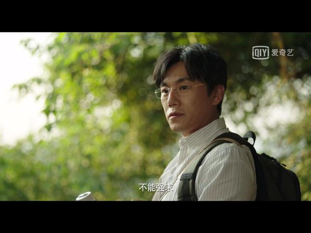 《隐秘的角落》豆瓣9.1分，无推理的推理剧，秦昊演技精湛演反派